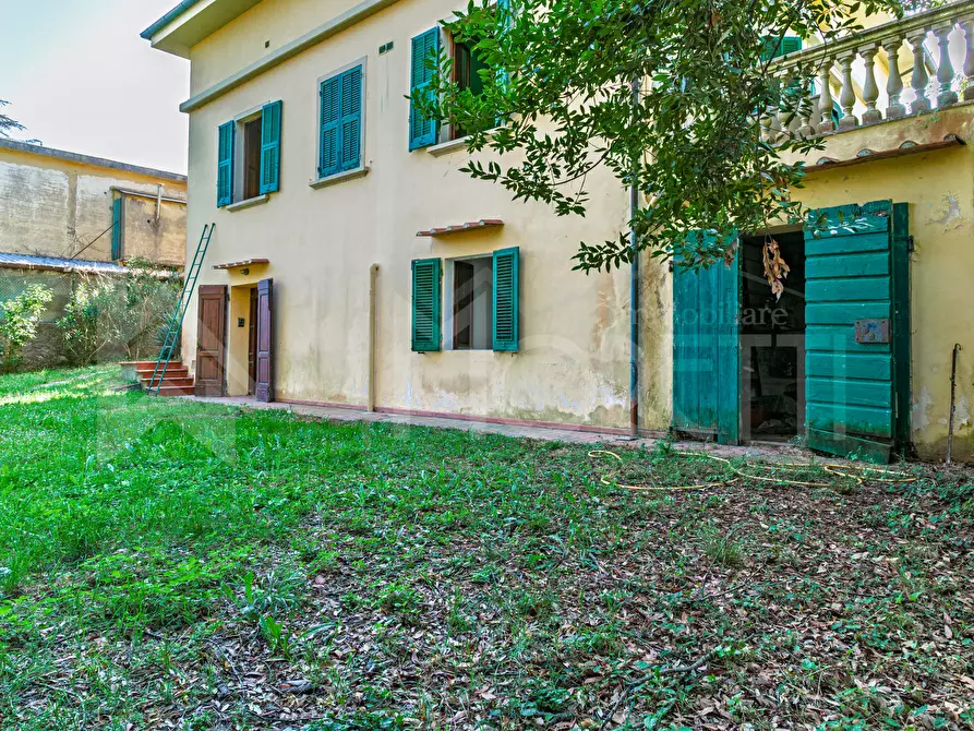 Immagine 94 di Villa in vendita  in Via Parrana San Martino a Collesalvetti