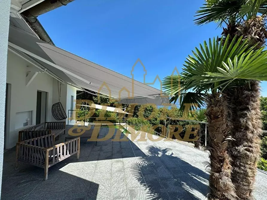 Immagine 53 di Villa in vendita  a Cannobio
