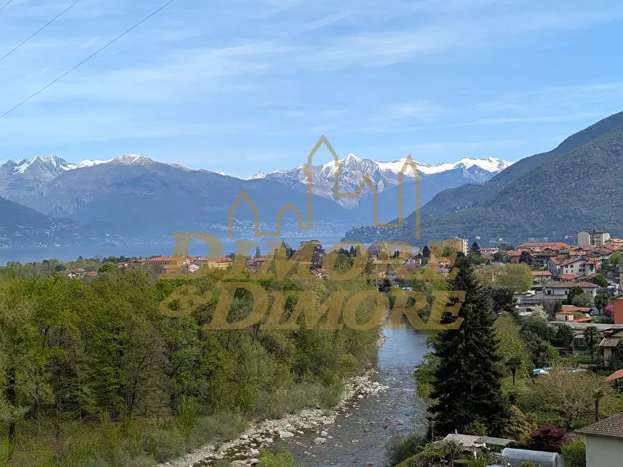 Immagine 2 di Quadrilocale in vendita  in Casali Cuserina 5 a Cannobio