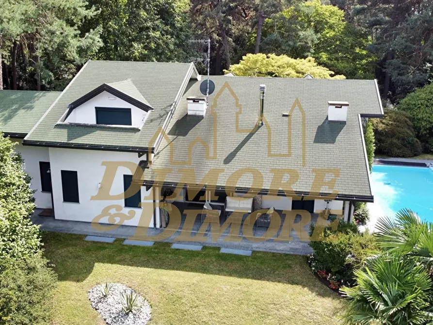 Immagine 3 di Villa in vendita  a Ranco