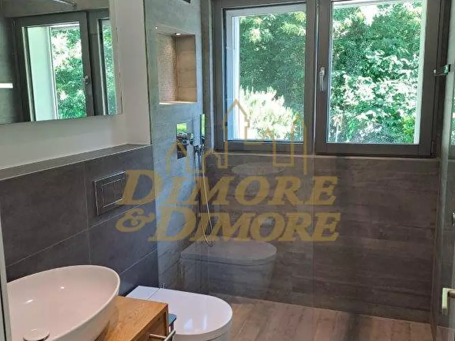 Immagine 25 di Villa in vendita  a Cannobio