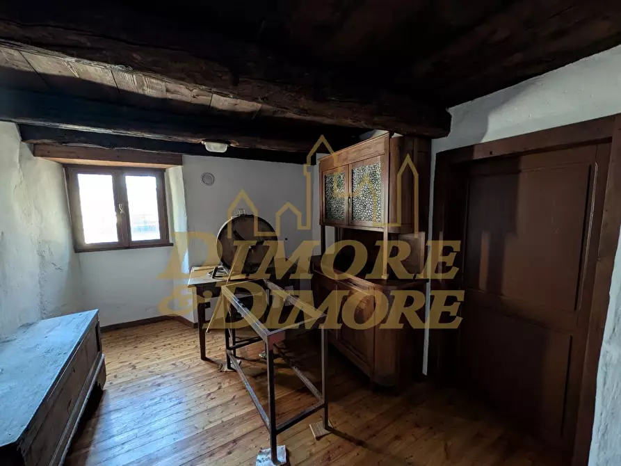 Immagine 15 di Quadrilocale in vendita  a Crevoladossola