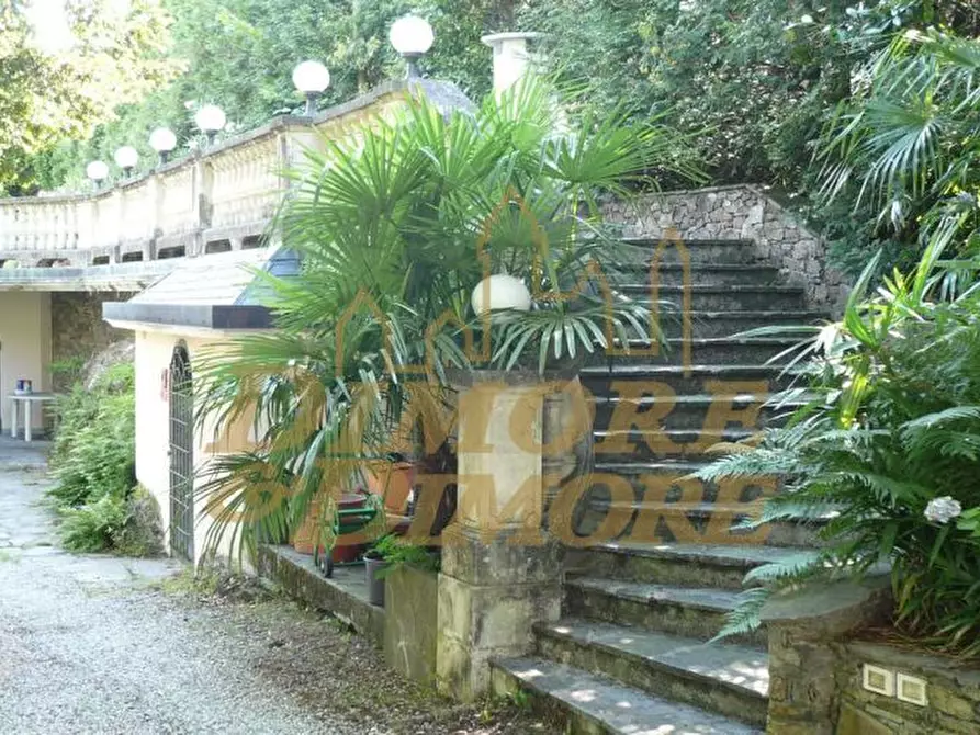 Immagine 28 di Villa in vendita  in Via Ciro Menotti 3 a Luino