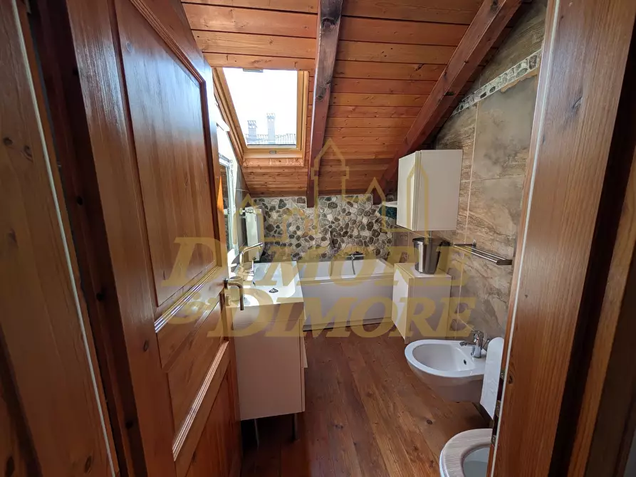 Immagine 14 di Casa indipendente in vendita  in via saglio mauro 13 a Mergozzo