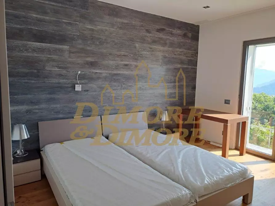 Immagine 27 di Villa in vendita  a Cannobio