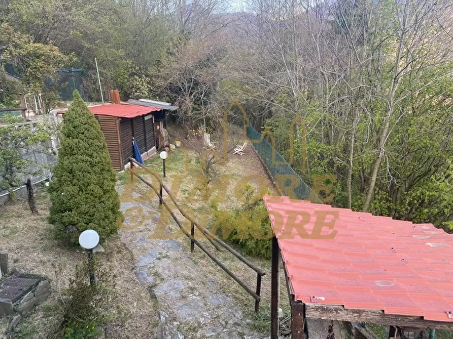 Immagine 43 di Villetta a schiera in vendita  a Aurano