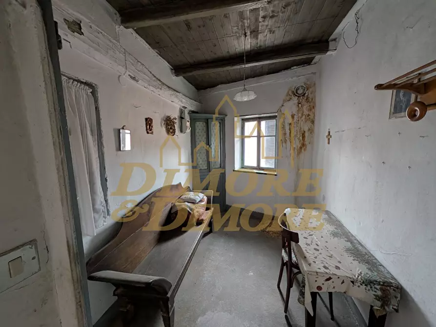 Immagine 12 di Casa indipendente in vendita  a Loreglia