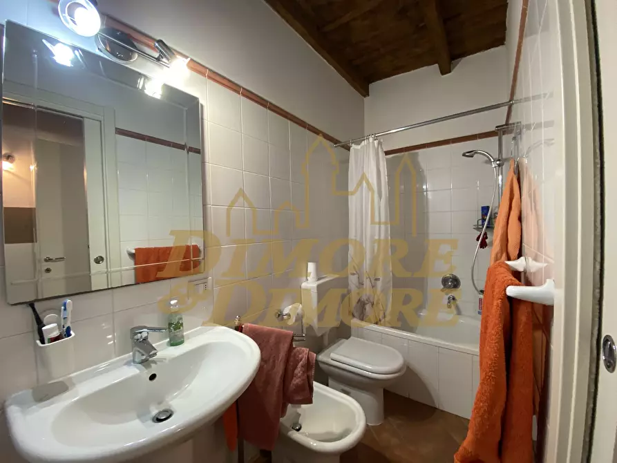 Immagine 9 di Bilocale in vendita  in Piazza San Rocco 24 a Verbania