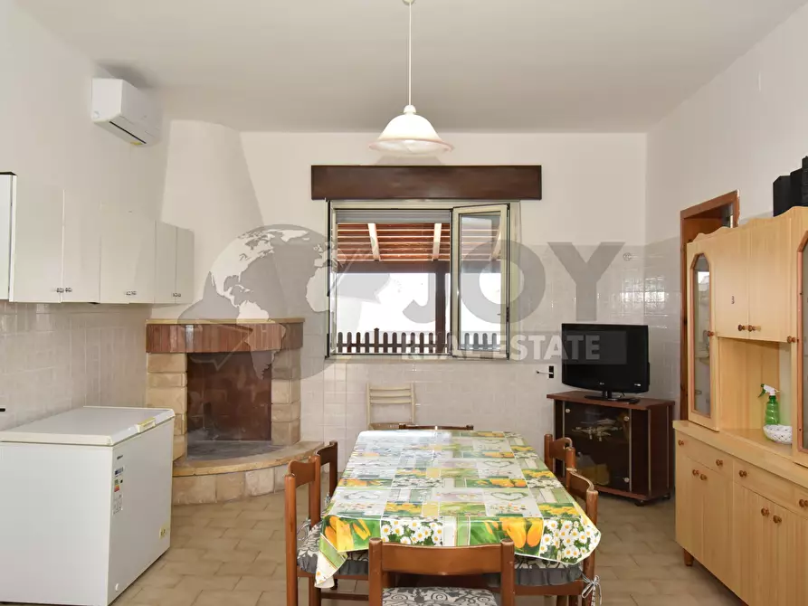 Immagine 42 di Villa in vendita  in Via Levanzo 19 a Lecce