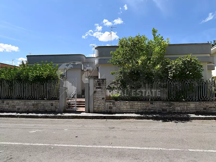 Immagine 1 di Villa in vendita  in Via Torino 7 a San Pietro In Lama