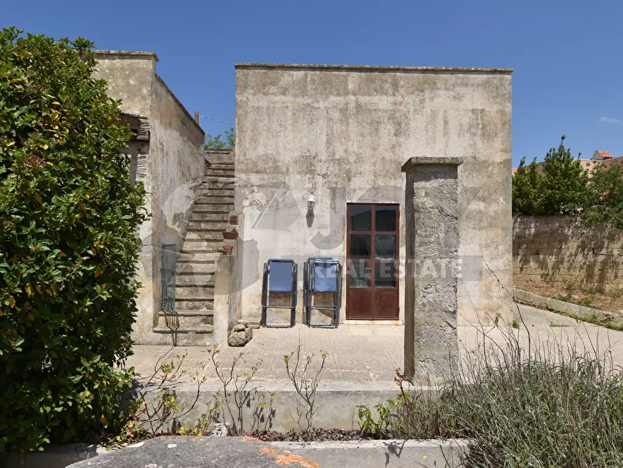 Immagine 20 di Villa in vendita  in Via Carlo Donat Cattin 63 a Specchia