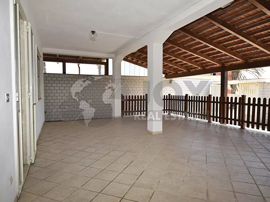 Immagine 32 di Villa in vendita  in Via Levanzo 19 a Lecce