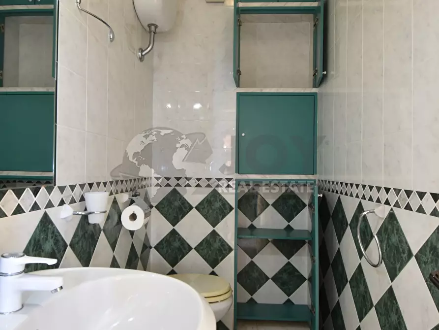 Immagine 15 di Appartamento in vendita  in Viale Aldo Moro 95 a Brindisi