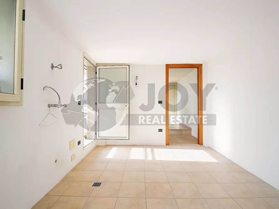 Immagine 28 di Casa bifamiliare in vendita  in Via Torrente 89 a Galatone