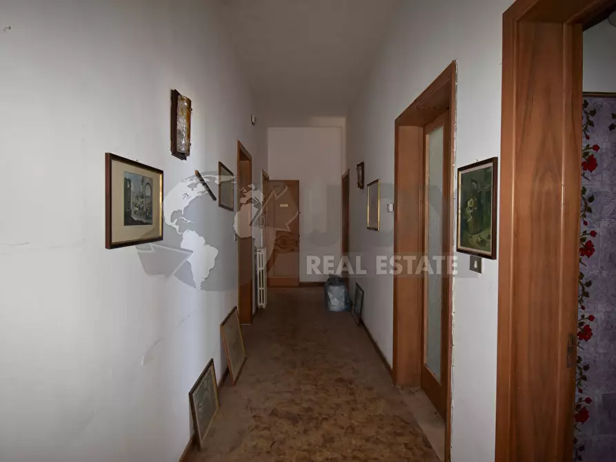 Immagine 12 di Appartamento in vendita  in via maremonti 50 a Campi Salentina