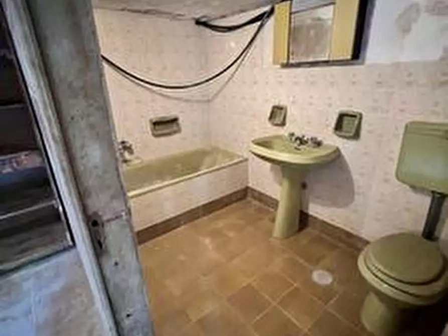 Immagine 30 di Porzione di casa in vendita  in VIA SANTA CROCE a Roccascalegna