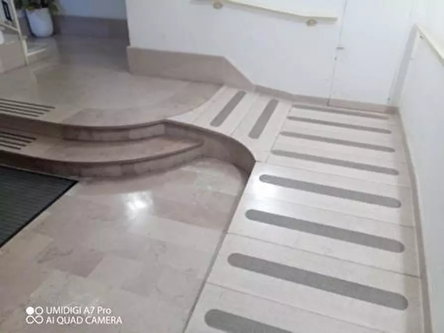 Immagine 34 di Trilocale in vendita  in CORSO TRENTO E TRIESTE a Lanciano