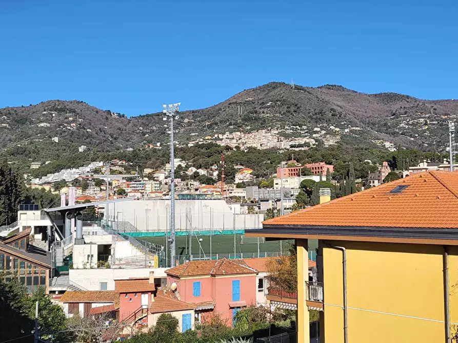 Immagine 2 di Bilocale in vendita  in via leonardo da vinci a Alassio