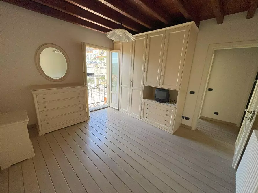 Immagine 23 di Villetta a schiera in vendita  a Alassio