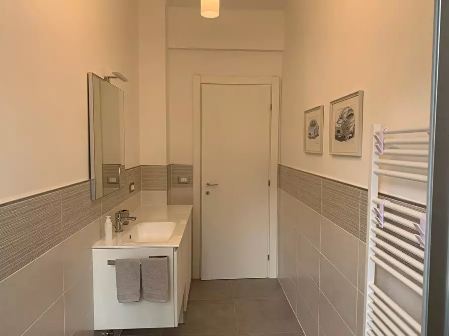 Immagine 11 di Bilocale in vendita  in Via Leonardo da Vinci a Alassio