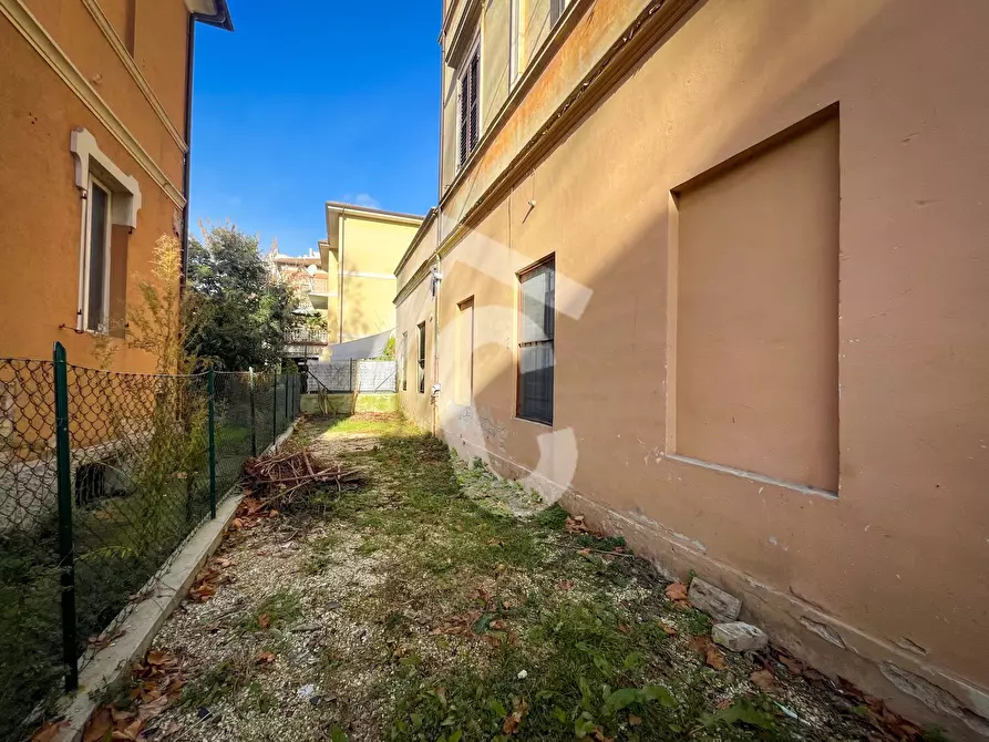 Immagine 15 di Appartamento in vendita  a Jesi