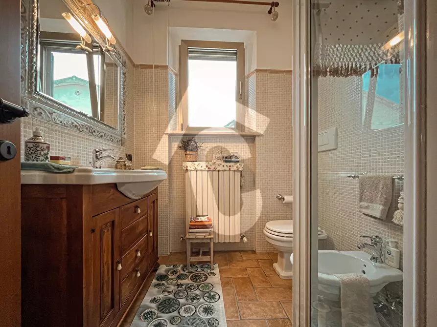 Immagine 22 di Casa indipendente in vendita  a Jesi