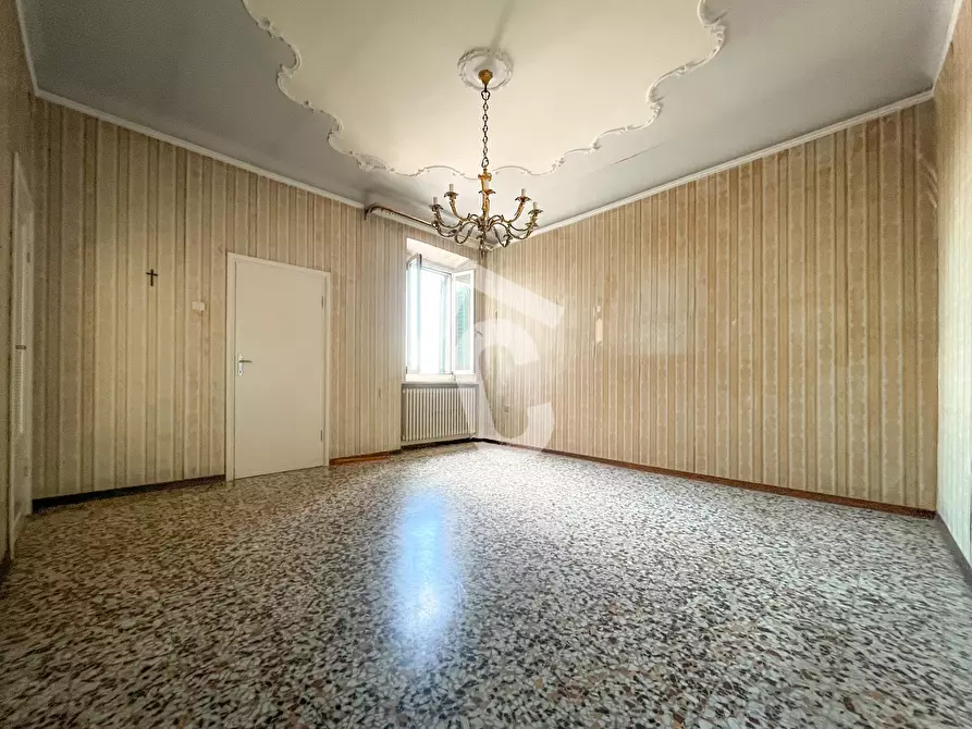 Immagine 15 di Appartamento in vendita  a Jesi