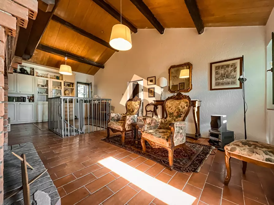 Immagine 24 di Rustico / casale in vendita  a Jesi