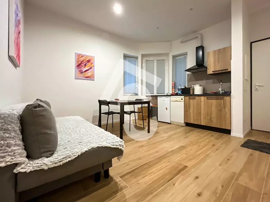 Immagine 1 di Bilocale in affitto  a Jesi