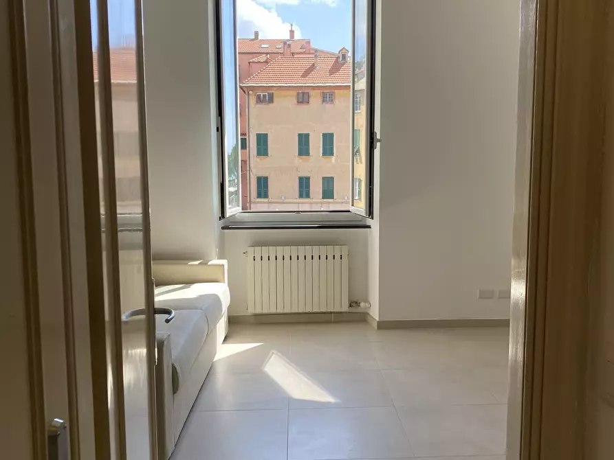 Immagine 14 di Monolocale in affitto  in Piazza Vittorio Emanuele II 5 a Finale Ligure