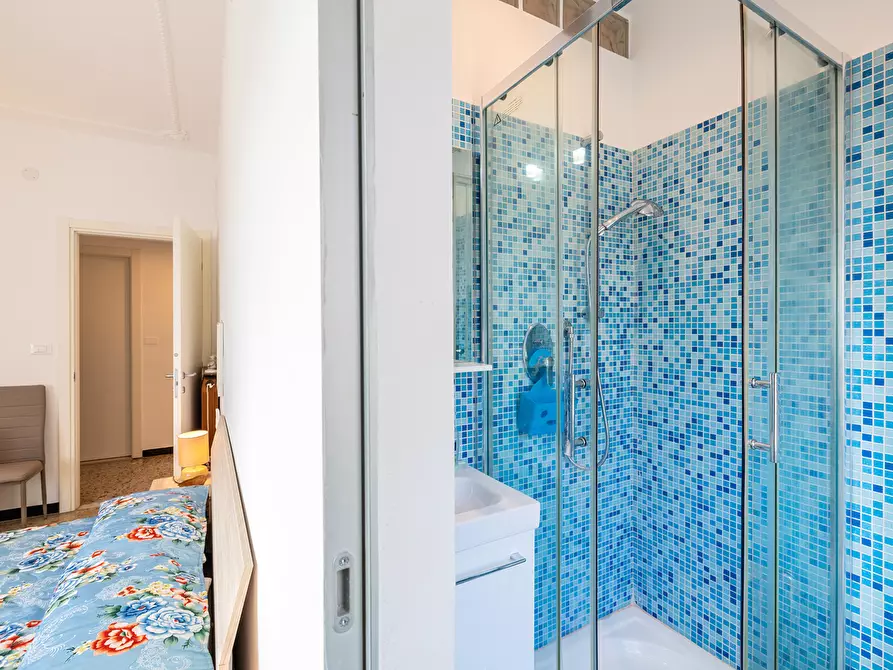 Immagine 20 di Pentalocale in affitto  in Via delle Azalee 3 a Finale Ligure