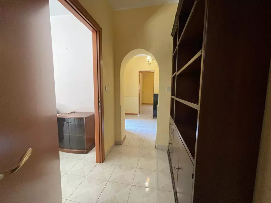 Immagine 13 di Appartamento in vendita  a Tremestieri Etneo