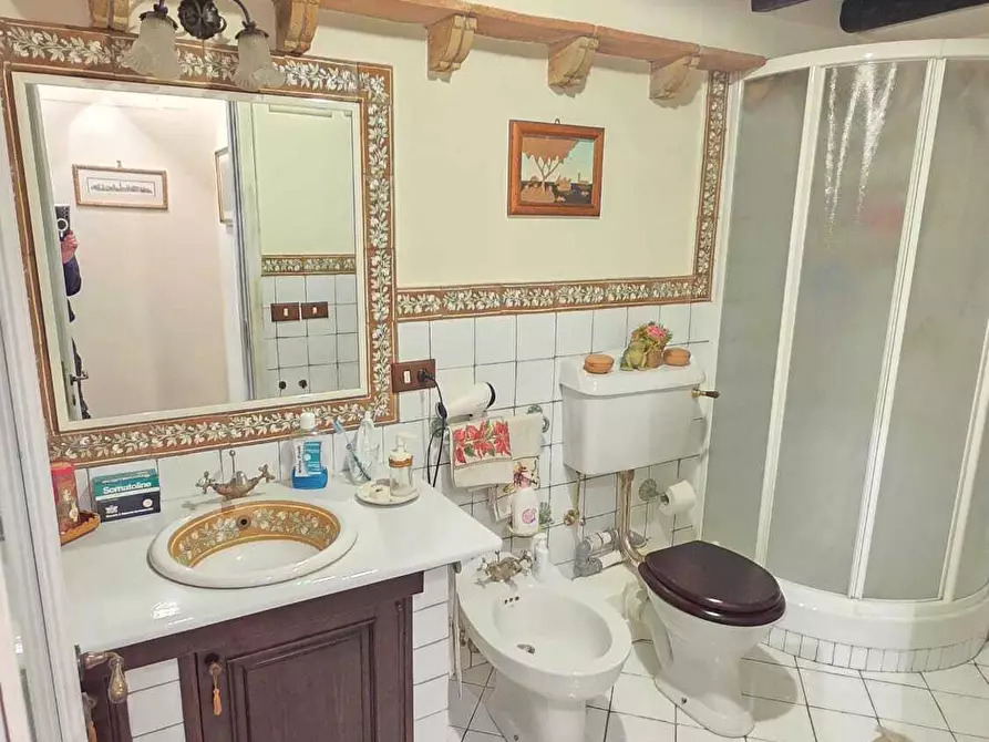 Immagine 29 di Villa in vendita  a Aci Castello