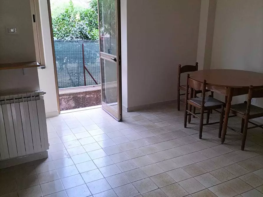 Immagine 5 di Appartamento in vendita  a Giarre