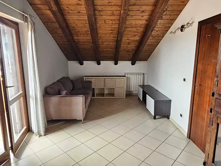 Immagine 8 di Mansarda in vendita  a Tremestieri Etneo
