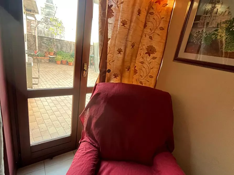 Immagine 13 di Appartamento in vendita  in Via Roma 6 a Gravina Di Catania