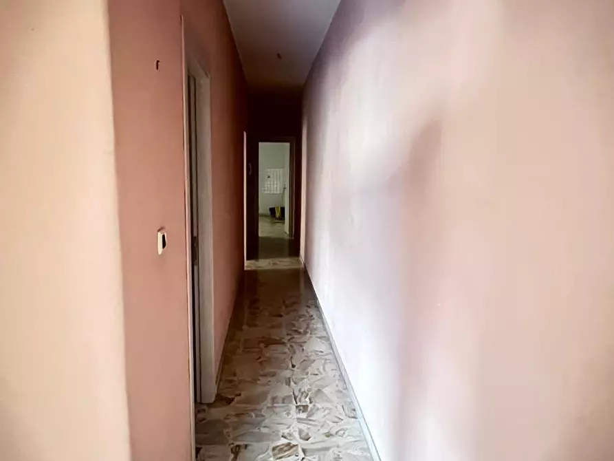 Immagine 12 di Appartamento in vendita  a Tremestieri Etneo