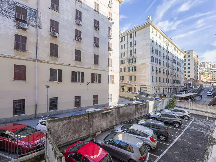 Immagine 26 di Appartamento in vendita  in Via Tortosa a Genova