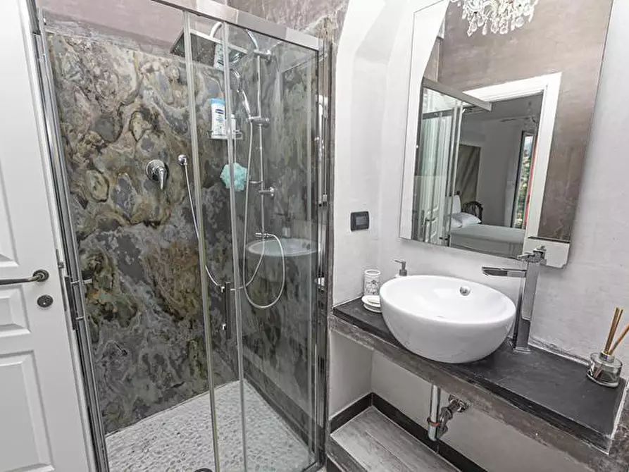 Immagine 22 di Casa indipendente in vendita  in Via San Giacomo 17 a Camogli