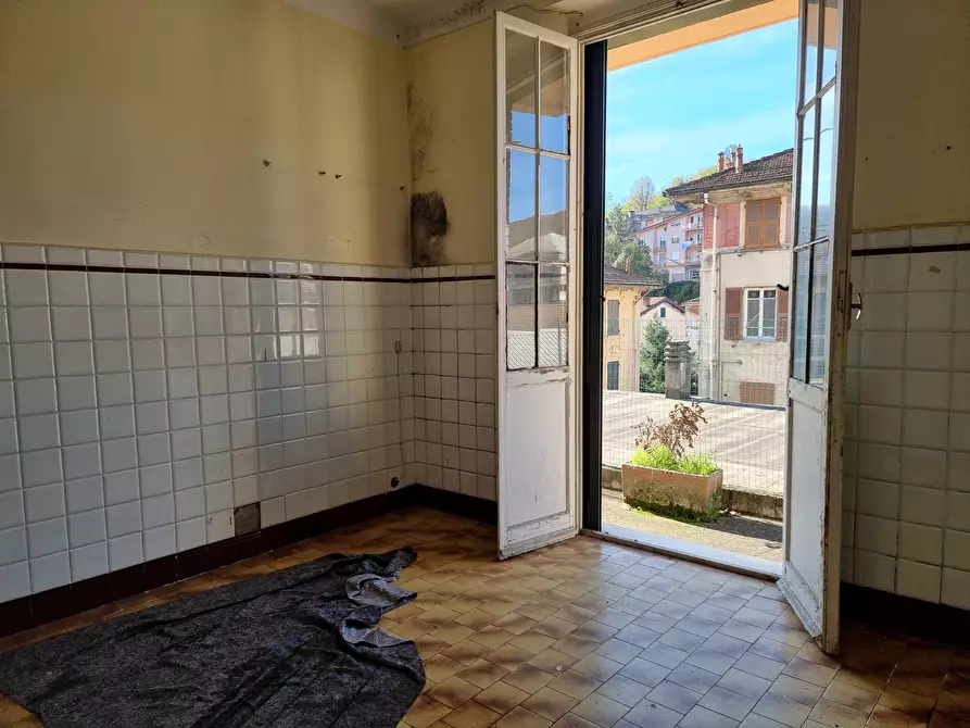 Immagine 9 di Appartamento in vendita  a Busalla