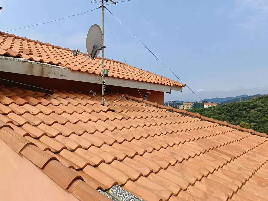 Immagine 30 di Trilocale in vendita  in Via Firenze 74 a Celle Ligure