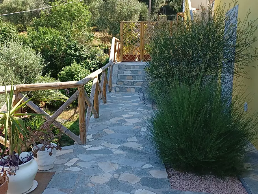 Immagine 7 di Mansarda in vendita  in Via Costa 3 a Varazze