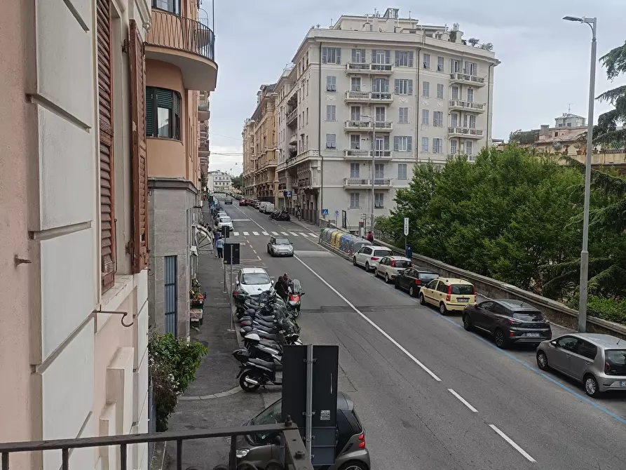 Immagine 11 di Appartamento in vendita  in Via Nizza 8 a Genova