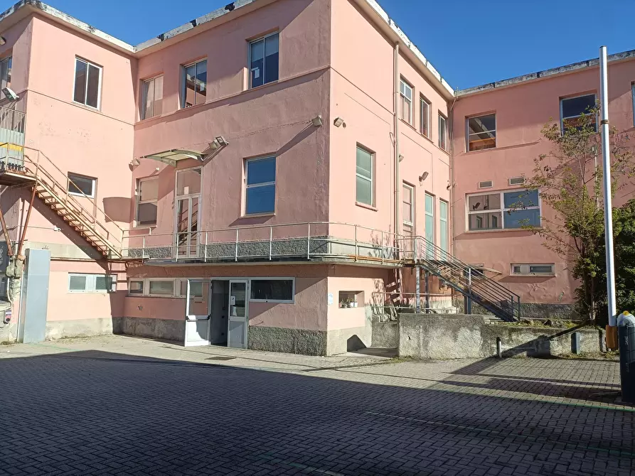 Immagine 17 di Attività artigianale in affitto  in Via Giuseppe Ungaretti 10 a Genova