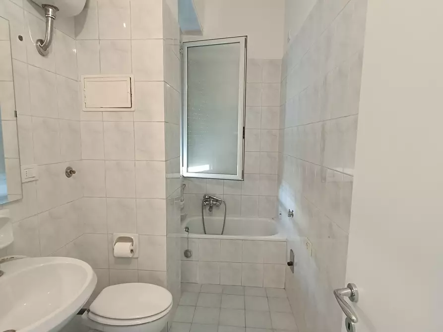 Immagine 31 di Trilocale in vendita  in Via Giovanni XXIII 45 a Genova