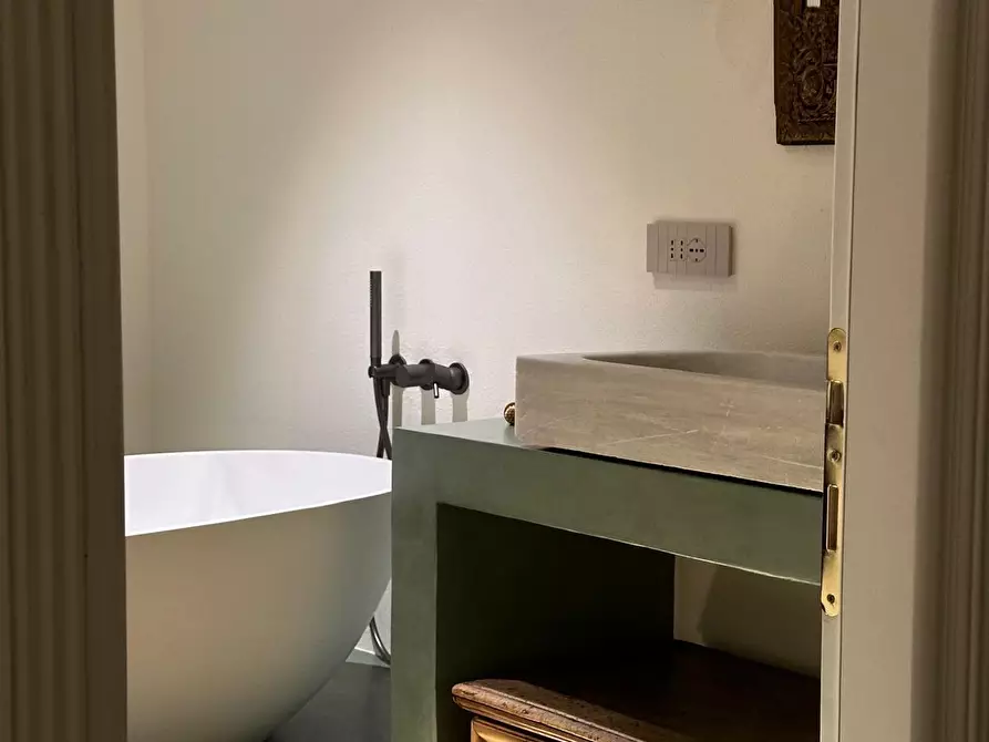 Immagine 15 di Appartamento in vendita  in Campetto 8A a Genova