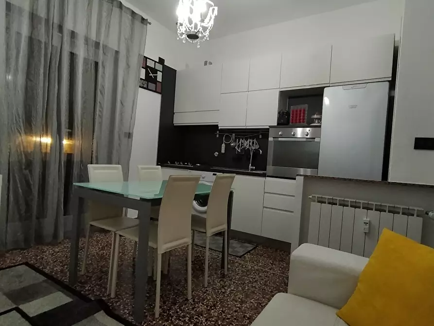 Immagine 23 di Bilocale in vendita  in Via delle Gavette a Genova