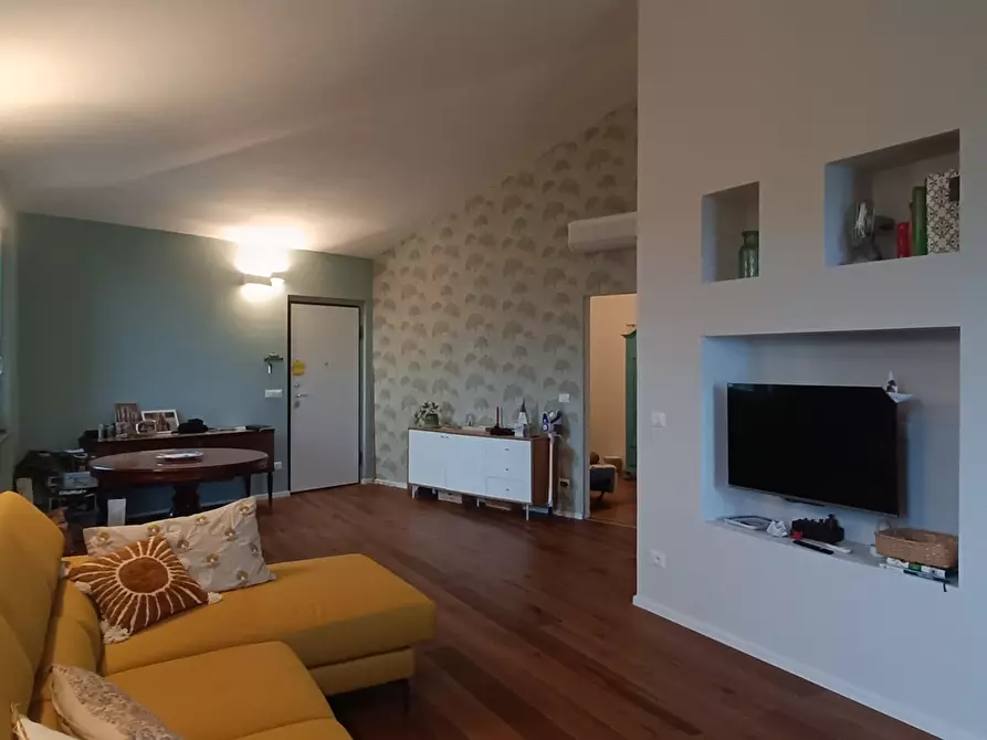 Immagine 21 di Mansarda in vendita  in Via Costa 3 a Varazze