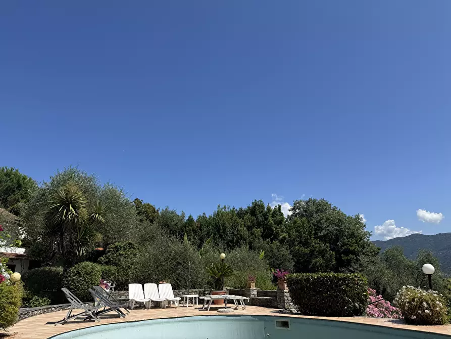 Immagine 18 di Casa indipendente in vendita  in Via San Massimo 106 a Rapallo