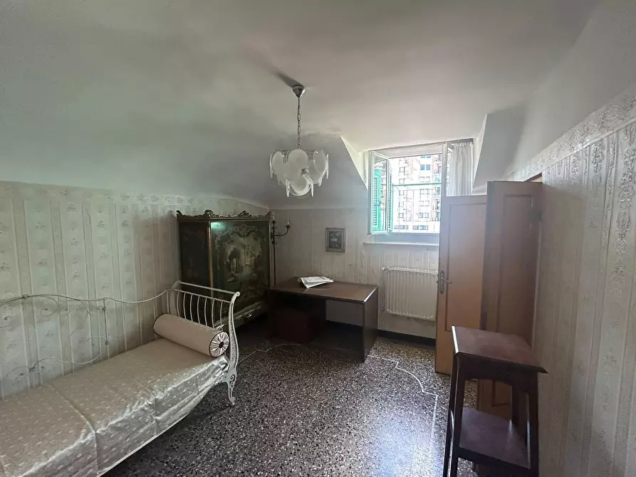 Immagine 7 di Pentalocale in vendita  in Via di Fassolo 3 a Genova